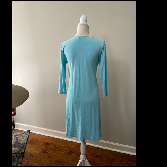 FRESH PRODUCE shift dress SIZE SMALL- dress it up or down. Softest fabric EVER - Picture 3 of 4
